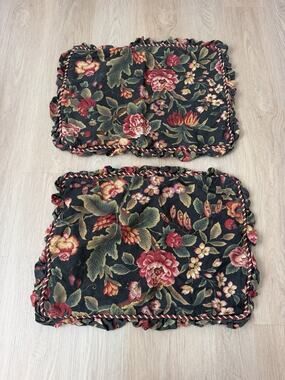 2 Vintage Raymond Waites Rose Floral Ruffled Pillow Shams Standard